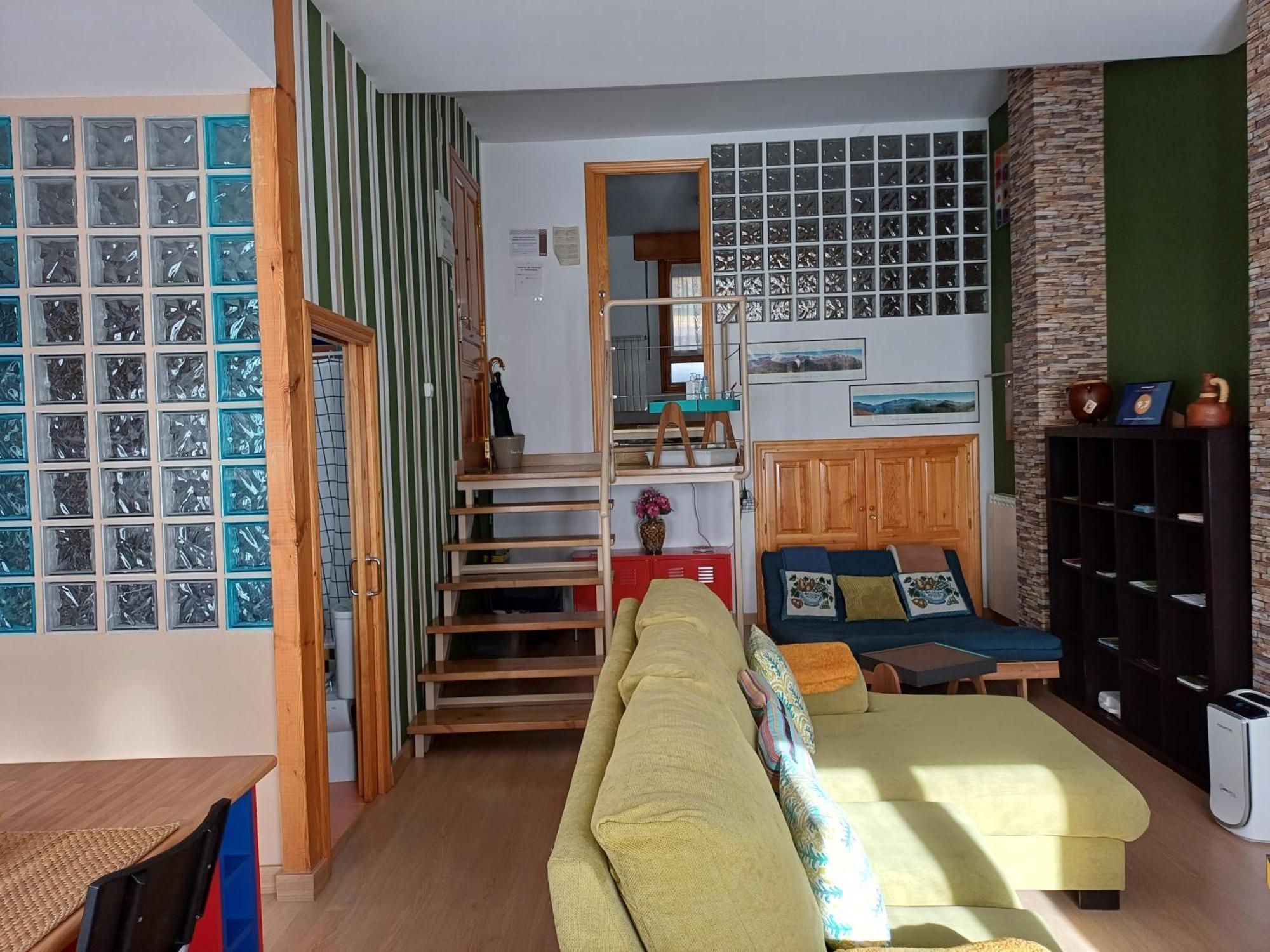 Apartamento Puerta Del Pirineo Sabinanigo Bagian luar foto