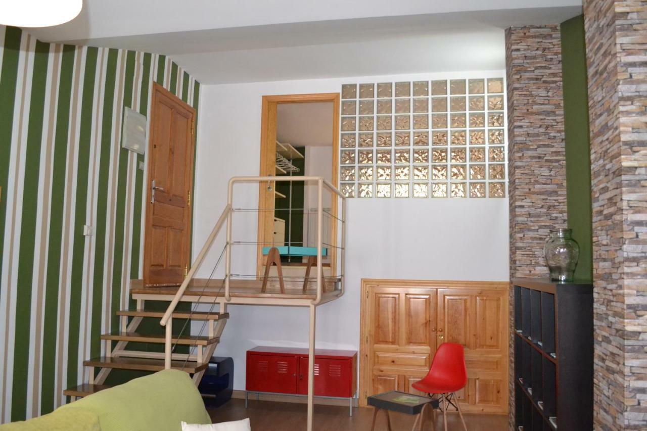 Apartamento Puerta Del Pirineo Sabinanigo Bagian luar foto