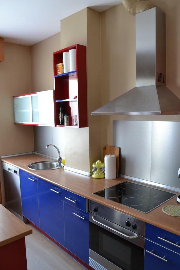 Apartamento Puerta Del Pirineo Sabinanigo Bagian luar foto
